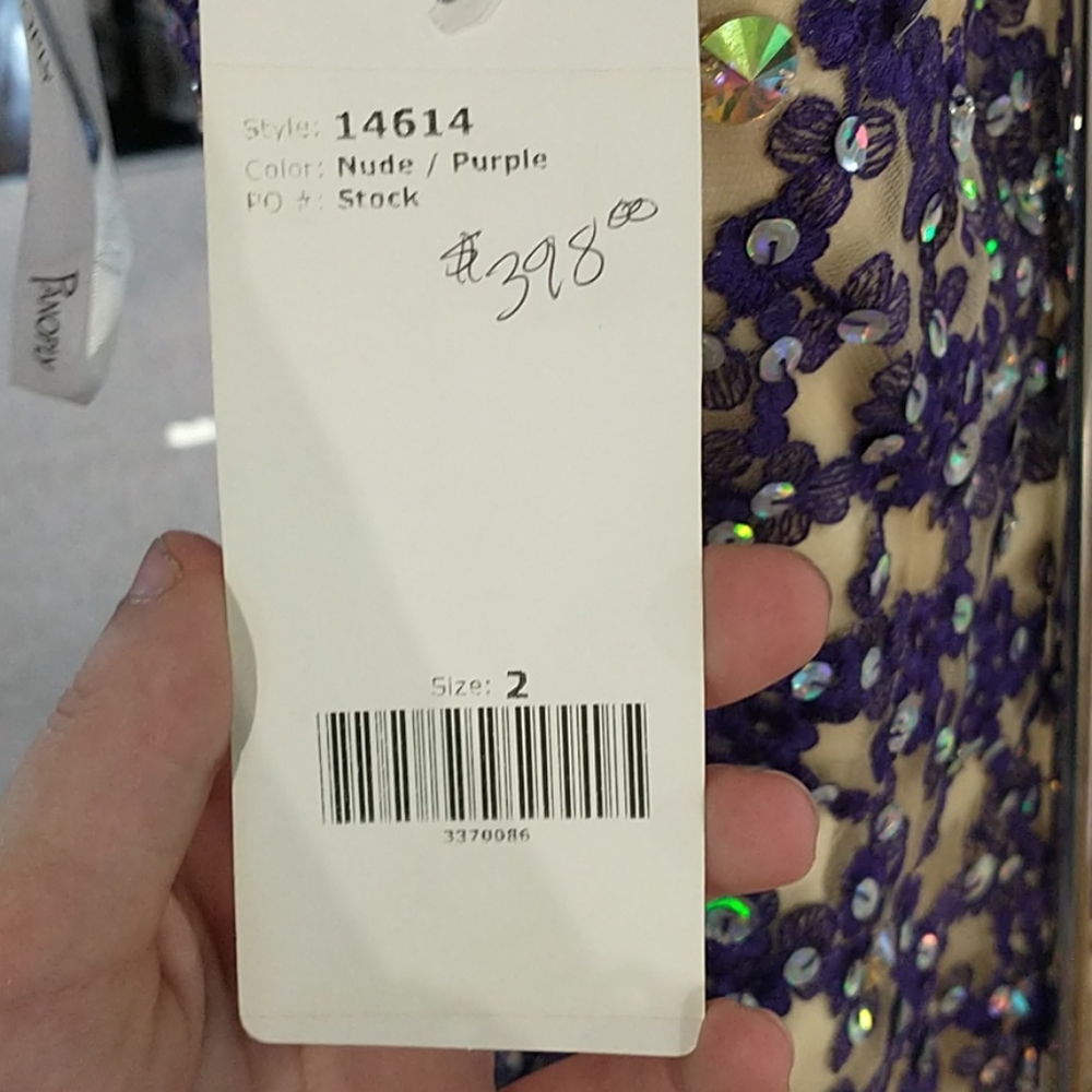 Prom dress - Picture 6 of 6